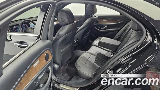 2021 Mercedes-Benz E-Class W213 E250 Exclusive Sold VIN W1KZF4FB8MA954913 – side profile 2021 Mercedes-Benz E-Class W213 E250 Exclusive Sold VIN W1KZF4FB8MA954913 – side profile