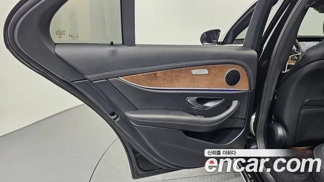2021 Mercedes-Benz E-Class W213 E250 Exclusive Sold VIN W1KZF4FB8MA954913 – photo 19 2021 Mercedes-Benz E-Class W213 E250 Exclusive Sold VIN W1KZF4FB8MA954913 – photo 19
