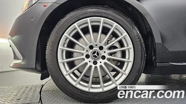 2021 Mercedes-Benz E-Class W213 E250 Exclusive Sold VIN W1KZF4FB8MA954913 – photo 24 2021 Mercedes-Benz E-Class W213 E250 Exclusive Sold VIN W1KZF4FB8MA954913 – photo 24
