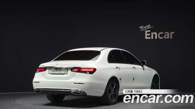 2021 Mercedes-Benz E-Class W213 E250 Avantgarde Sold VIN W1KZF4FB8MA980928 – rear exterior 2021 Mercedes-Benz E-Class W213 E250 Avantgarde Sold VIN W1KZF4FB8MA980928 – rear exterior