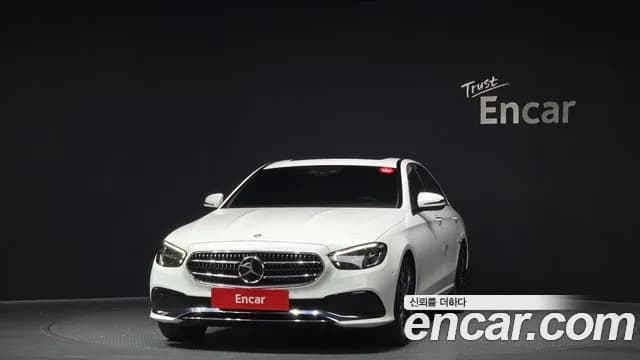 2021 Mercedes-Benz E-Class W213 E250 Avantgarde Sold VIN W1KZF4FB8MA980928 – photo 13 2021 Mercedes-Benz E-Class W213 E250 Avantgarde Sold VIN W1KZF4FB8MA980928 – photo 13