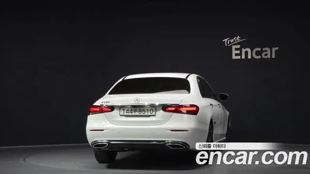 2021 Mercedes-Benz E-Class W213 E250 Avantgarde Sold VIN W1KZF4FB8MA980928 – photo 14 2021 Mercedes-Benz E-Class W213 E250 Avantgarde Sold VIN W1KZF4FB8MA980928 – photo 14