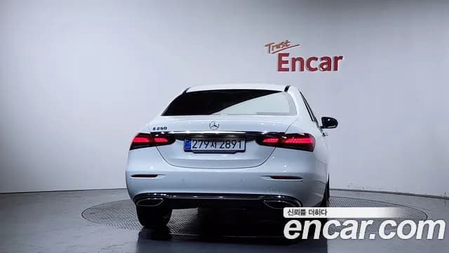 2022 Mercedes-Benz E-Class W213 E250 Exclusive Sold VIN W1KZF4FB8NB092675 – photo 13 2022 Mercedes-Benz E-Class W213 E250 Exclusive Sold VIN W1KZF4FB8NB092675 – photo 13