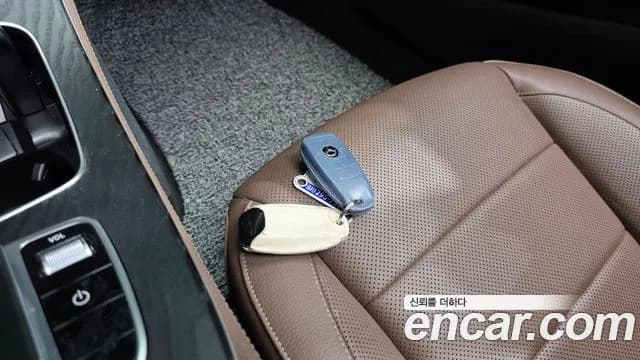 2023 Mercedes-Benz E-Class W213 E250 AMG Line Sold VIN W1KZF4FB8PB165272 – photo 30 2023 Mercedes-Benz E-Class W213 E250 AMG Line Sold VIN W1KZF4FB8PB165272 – photo 30