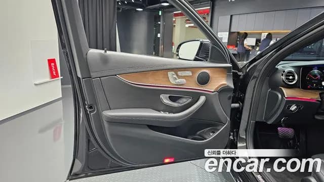 2021 Mercedes-Benz E-Class W213 E250 Exclusive Sold VIN W1KZF4FB9MA891840 – rear exterior 2021 Mercedes-Benz E-Class W213 E250 Exclusive Sold VIN W1KZF4FB9MA891840 – rear exterior