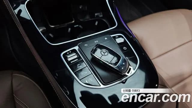 2021 Mercedes-Benz E-Class W213 E250 Avantgarde Sold VIN W1KZF4FB9MA927462 – odometer reading 2021 Mercedes-Benz E-Class W213 E250 Avantgarde Sold VIN W1KZF4FB9MA927462 – odometer reading