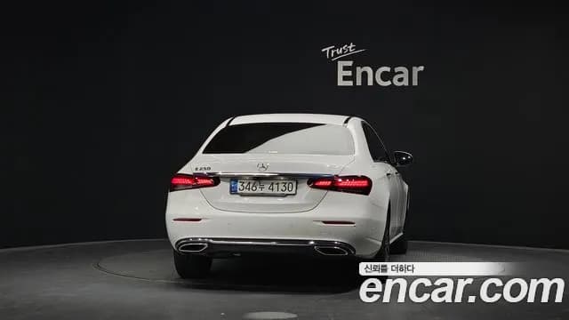 2021 Mercedes-Benz E-Class W213 E250 Avantgarde Sold VIN W1KZF4FB9MA927462 – photo 11 2021 Mercedes-Benz E-Class W213 E250 Avantgarde Sold VIN W1KZF4FB9MA927462 – photo 11