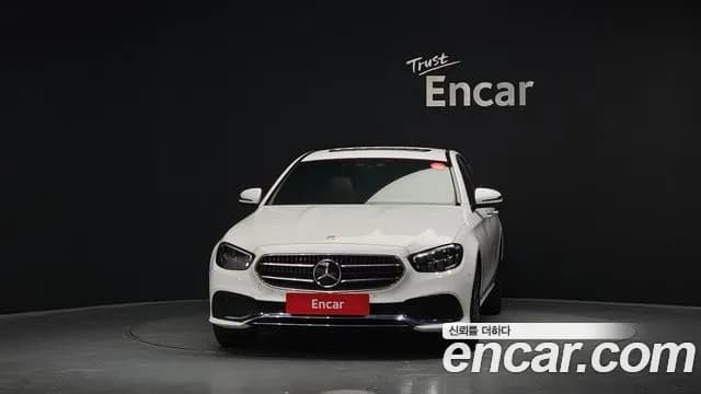 2021 Mercedes-Benz E-Class W213 E250 Avantgarde Sold VIN W1KZF4FB9MA927462 – photo 17 2021 Mercedes-Benz E-Class W213 E250 Avantgarde Sold VIN W1KZF4FB9MA927462 – photo 17