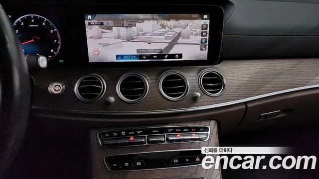 2022 Mercedes-Benz E-Class W213 E250 Exclusive Sold VIN W1KZF4FB9NB026863 – photo 16 2022 Mercedes-Benz E-Class W213 E250 Exclusive Sold VIN W1KZF4FB9NB026863 – photo 16