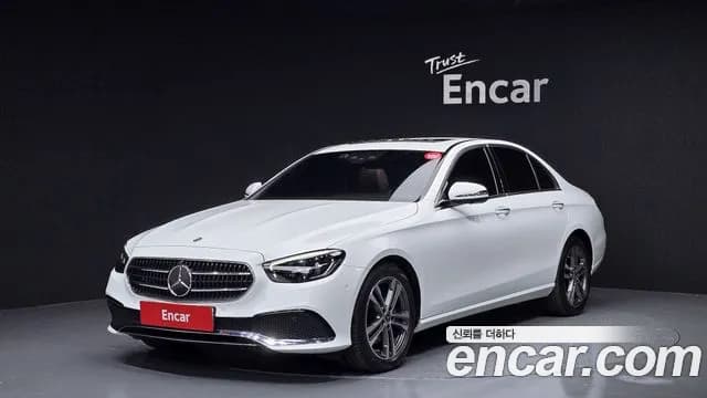 2023 Mercedes-Benz E-Class W213 E250 Avantgarde Sold VIN W1KZF4FB9PB162302 – interior seats 2023 Mercedes-Benz E-Class W213 E250 Avantgarde Sold VIN W1KZF4FB9PB162302 – interior seats