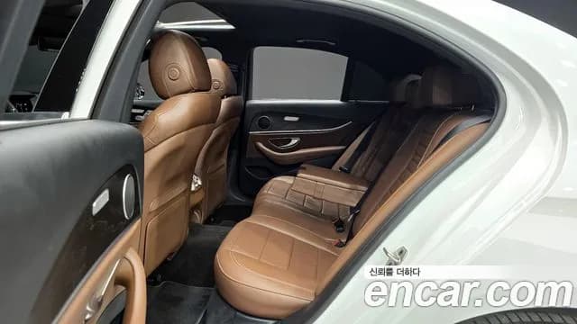 2023 Mercedes-Benz E-Class W213 E250 Avantgarde Sold VIN W1KZF4FB9PB162302 – photo 11 2023 Mercedes-Benz E-Class W213 E250 Avantgarde Sold VIN W1KZF4FB9PB162302 – photo 11