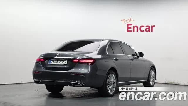2023 Mercedes-Benz E-Class W213 E250 Exclusive Sold VIN W1KZF4FB9PB163613 – exterior detail 2023 Mercedes-Benz E-Class W213 E250 Exclusive Sold VIN W1KZF4FB9PB163613 – exterior detail