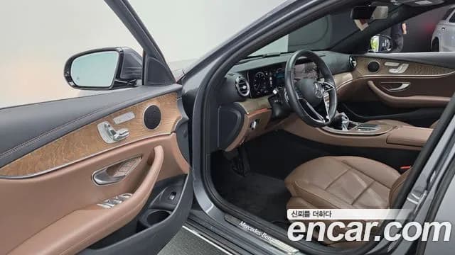 2023 Mercedes-Benz E-Class W213 E250 Exclusive Sold VIN W1KZF4FB9PB163613 – photo 29 2023 Mercedes-Benz E-Class W213 E250 Exclusive Sold VIN W1KZF4FB9PB163613 – photo 29