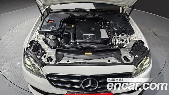 2020 Mercedes-Benz E-Class W213 E250 Avantgarde Sold VIN W1KZF4FBXLA800704 – side profile 2020 Mercedes-Benz E-Class W213 E250 Avantgarde Sold VIN W1KZF4FBXLA800704 – side profile