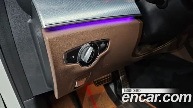 2020 Mercedes-Benz E-Class W213 E250 Avantgarde Sold VIN W1KZF4FBXLA800704 – photo 18 2020 Mercedes-Benz E-Class W213 E250 Avantgarde Sold VIN W1KZF4FBXLA800704 – photo 18