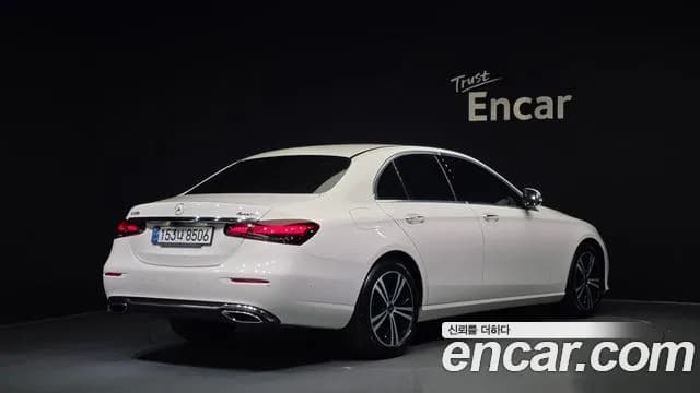 2021 Mercedes-Benz E-Class W213 E250 Avantgarde Sold VIN W1KZF4FBXMA943654 – side profile 2021 Mercedes-Benz E-Class W213 E250 Avantgarde Sold VIN W1KZF4FBXMA943654 – side profile
