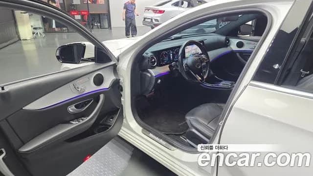 2021 Mercedes-Benz E-Class W213 E250 Avantgarde Sold VIN W1KZF4FBXMA943654 – photo 11 2021 Mercedes-Benz E-Class W213 E250 Avantgarde Sold VIN W1KZF4FBXMA943654 – photo 11