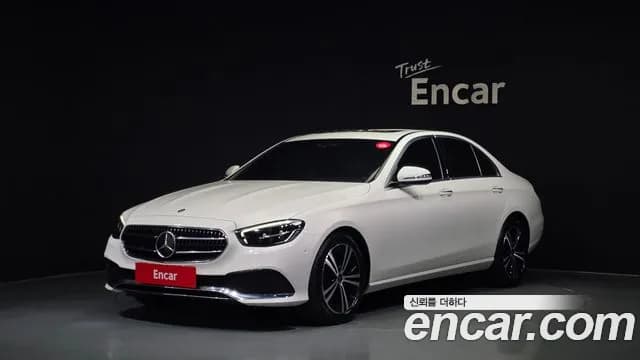2021 Mercedes-Benz E-Class W213 E250 Avantgarde Sold VIN W1KZF4FBXMA943654 – photo 30 2021 Mercedes-Benz E-Class W213 E250 Avantgarde Sold VIN W1KZF4FBXMA943654 – photo 30