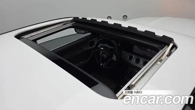2021 Mercedes-Benz E-Class W213 E250 Avantgarde Sold VIN W1KZF4FBXMA988206 – photo 22 2021 Mercedes-Benz E-Class W213 E250 Avantgarde Sold VIN W1KZF4FBXMA988206 – photo 22