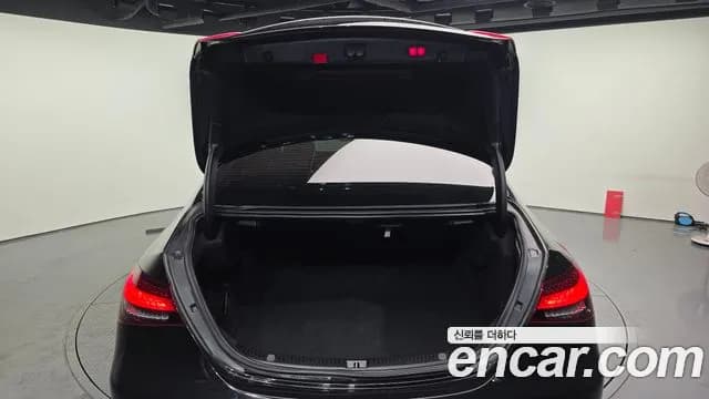 2021 Mercedes-Benz E-Class W213 E250 Exclusive Sold VIN W1KZF4FBXMA994698 – side profile 2021 Mercedes-Benz E-Class W213 E250 Exclusive Sold VIN W1KZF4FBXMA994698 – side profile
