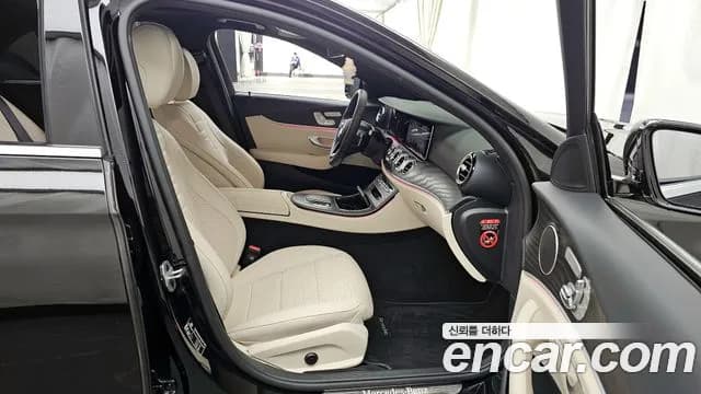 2023 Mercedes-Benz E-Class W213 E250 AMG Line Sold VIN W1KZF4FBXPB180288 – side profile 2023 Mercedes-Benz E-Class W213 E250 AMG Line Sold VIN W1KZF4FBXPB180288 – side profile