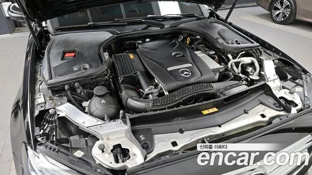 2020 Mercedes-Benz E-Class W213 E300 4MATIC AMG Line Sold VIN W1KZF4KB5LA842235 – front exterior 2020 Mercedes-Benz E-Class W213 E300 4MATIC AMG Line Sold VIN W1KZF4KB5LA842235 – front exterior