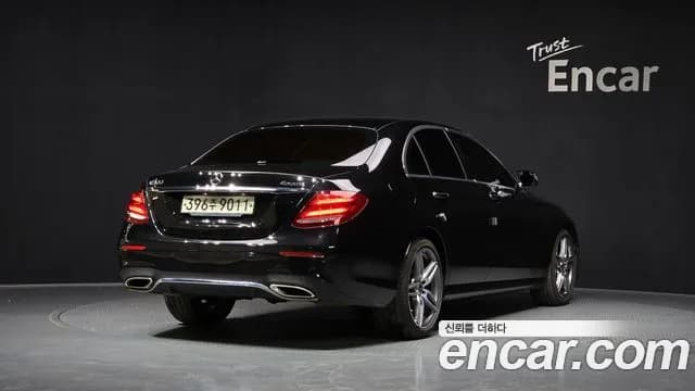 2020 Mercedes-Benz E-Class W213 E300 4MATIC AMG Line Sold VIN W1KZF4KB5LA842235 – engine bay 2020 Mercedes-Benz E-Class W213 E300 4MATIC AMG Line Sold VIN W1KZF4KB5LA842235 – engine bay