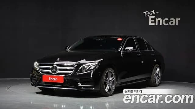 2020 Mercedes-Benz E-Class W213 E300 4MATIC AMG Line Sold VIN W1KZF4KB5LA842235 – exterior detail 2020 Mercedes-Benz E-Class W213 E300 4MATIC AMG Line Sold VIN W1KZF4KB5LA842235 – exterior detail