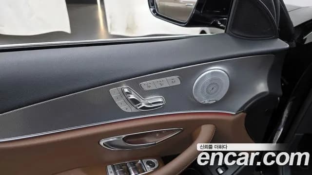 2020 Mercedes-Benz E-Class W213 E300 4MATIC AMG Line Sold VIN W1KZF4KB5LA842235 – photo 18 2020 Mercedes-Benz E-Class W213 E300 4MATIC AMG Line Sold VIN W1KZF4KB5LA842235 – photo 18
