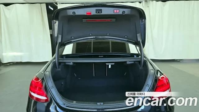 2020 Mercedes-Benz E-Class W213 E300 4MATIC AMG Line Sold VIN W1KZF4KB5LA842235 – photo 20 2020 Mercedes-Benz E-Class W213 E300 4MATIC AMG Line Sold VIN W1KZF4KB5LA842235 – photo 20