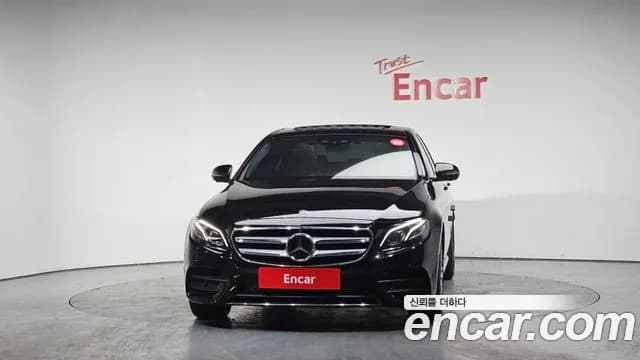 2020 Mercedes-Benz E-Class W213 E300 4MATIC AMG Line Sold VIN W1KZF4KB7LA843371 – photo 13 2020 Mercedes-Benz E-Class W213 E300 4MATIC AMG Line Sold VIN W1KZF4KB7LA843371 – photo 13