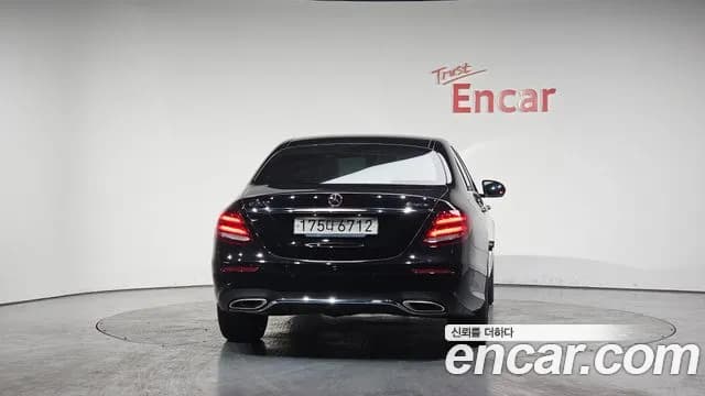 2020 Mercedes-Benz E-Class W213 E300 4MATIC AMG Line Sold VIN W1KZF4KB7LA843371 – photo 15 2020 Mercedes-Benz E-Class W213 E300 4MATIC AMG Line Sold VIN W1KZF4KB7LA843371 – photo 15