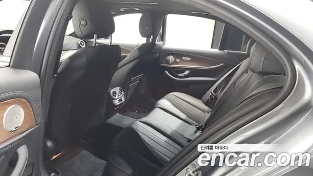 2023 Mercedes-Benz E-Class W213 E300e 4MATIC Exclusive Sold VIN W1KZF5EB111111111 – front exterior 2023 Mercedes-Benz E-Class W213 E300e 4MATIC Exclusive Sold VIN W1KZF5EB111111111 – front exterior