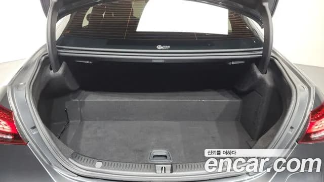 2023 Mercedes-Benz E-Class W213 E300e 4MATIC Exclusive Sold VIN W1KZF5EB111111111 – rear exterior 2023 Mercedes-Benz E-Class W213 E300e 4MATIC Exclusive Sold VIN W1KZF5EB111111111 – rear exterior