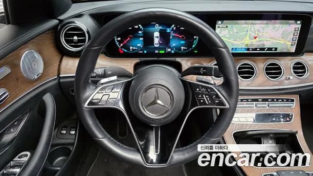 2021 Mercedes-Benz E-Class W213 E300e 4MATIC Exclusive Sold VIN W1KZF5EB1MA886235 – exterior detail 2021 Mercedes-Benz E-Class W213 E300e 4MATIC Exclusive Sold VIN W1KZF5EB1MA886235 – exterior detail