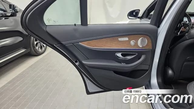 2021 Mercedes-Benz E-Class W213 E300e 4MATIC Exclusive Sold VIN W1KZF5EB2MA984433 – photo 24 2021 Mercedes-Benz E-Class W213 E300e 4MATIC Exclusive Sold VIN W1KZF5EB2MA984433 – photo 24