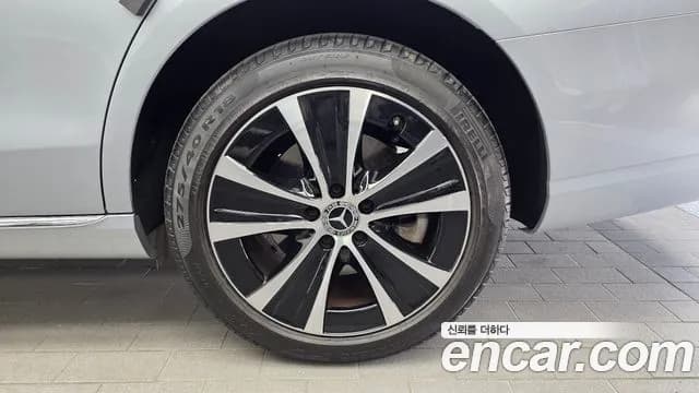 2021 Mercedes-Benz E-Class W213 E300e 4MATIC Exclusive Sold VIN W1KZF5EB2MA984433 – photo 28 2021 Mercedes-Benz E-Class W213 E300e 4MATIC Exclusive Sold VIN W1KZF5EB2MA984433 – photo 28