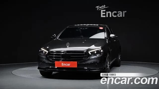 2021 Mercedes-Benz E-Class W213 E300e 4MATIC Exclusive Sold VIN W1KZF5EB4MA955631 – photo 12 2021 Mercedes-Benz E-Class W213 E300e 4MATIC Exclusive Sold VIN W1KZF5EB4MA955631 – photo 12