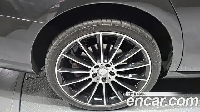 2021 Mercedes-Benz E-Class W213 E300e 4MATIC Exclusive Sold VIN W1KZF5EB4MA955631 – photo 13 2021 Mercedes-Benz E-Class W213 E300e 4MATIC Exclusive Sold VIN W1KZF5EB4MA955631 – photo 13