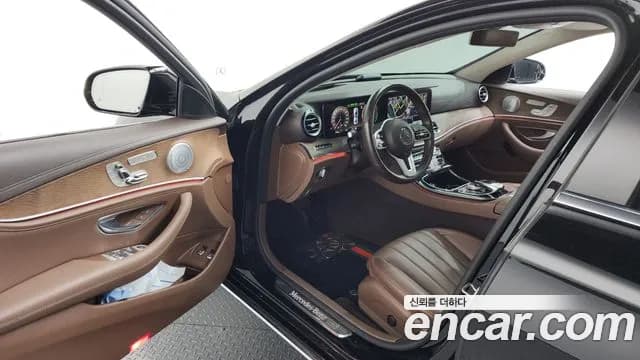 2020 Mercedes-Benz E-Class W213 E300e 4MATIC Exclusive Sold VIN W1KZF5EB6LA824084 – dashboard 2020 Mercedes-Benz E-Class W213 E300e 4MATIC Exclusive Sold VIN W1KZF5EB6LA824084 – dashboard