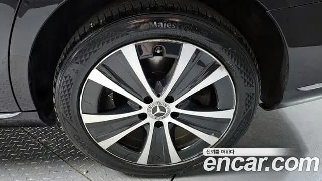 2020 Mercedes-Benz E-Class W213 E300e 4MATIC Exclusive Sold VIN W1KZF5EB7LA772528 – side profile 2020 Mercedes-Benz E-Class W213 E300e 4MATIC Exclusive Sold VIN W1KZF5EB7LA772528 – side profile