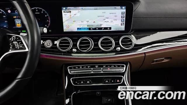 2023 Mercedes-Benz E-Class W213 E450 4MATIC Exclusive Sold VIN W1KZF5KB1PB141472 – interior seats 2023 Mercedes-Benz E-Class W213 E450 4MATIC Exclusive Sold VIN W1KZF5KB1PB141472 – interior seats