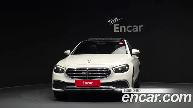 2021 Mercedes-Benz E-Class W213 E450 4MATIC Exclusive Sold VIN W1KZF5KB4MB000522 – exterior detail 2021 Mercedes-Benz E-Class W213 E450 4MATIC Exclusive Sold VIN W1KZF5KB4MB000522 – exterior detail