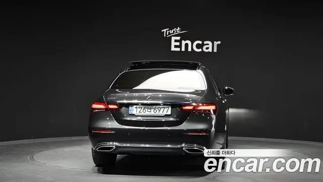 2023 Mercedes-Benz E-Class W213 E450 4MATIC Exclusive Sold VIN W1KZF5KB5PB143919 – interior seats 2023 Mercedes-Benz E-Class W213 E450 4MATIC Exclusive Sold VIN W1KZF5KB5PB143919 – interior seats