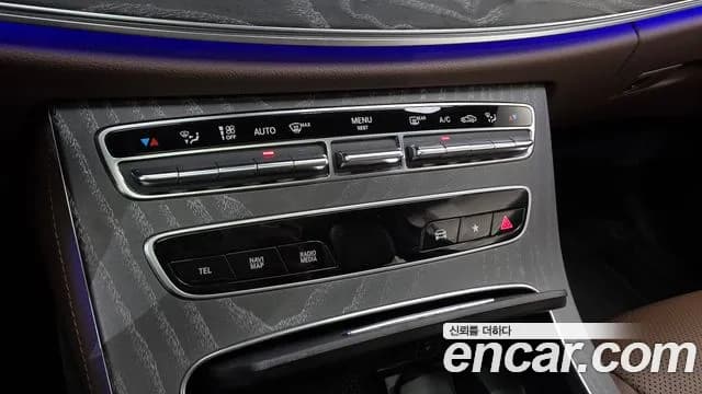 2022 Mercedes-Benz E-Class W213 E350 4MATIC Avantgarde Sold VIN W1KZF8GB0NB035912 – engine bay 2022 Mercedes-Benz E-Class W213 E350 4MATIC Avantgarde Sold VIN W1KZF8GB0NB035912 – engine bay