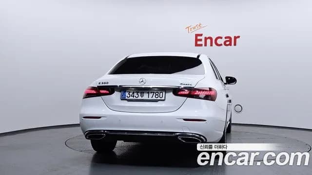 2022 Mercedes-Benz E-Class W213 E350 4MATIC Avantgarde Sold VIN W1KZF8GB0NB047624 – rear exterior 2022 Mercedes-Benz E-Class W213 E350 4MATIC Avantgarde Sold VIN W1KZF8GB0NB047624 – rear exterior