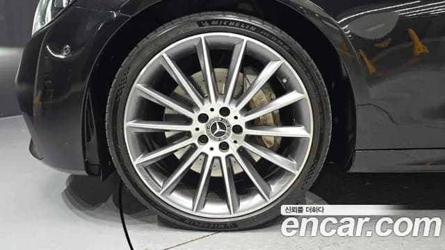 2021 Mercedes-Benz E-Class W213 E350 4MATIC AMG Line Sold VIN W1KZF8GB1MA945153 – rear exterior 2021 Mercedes-Benz E-Class W213 E350 4MATIC AMG Line Sold VIN W1KZF8GB1MA945153 – rear exterior