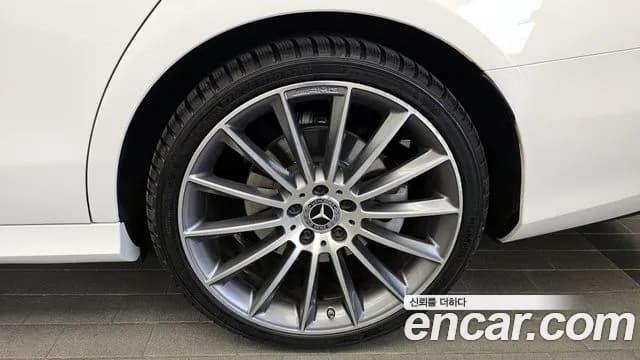 2021 Mercedes-Benz E-Class W213 E350 4MATIC AMG Line Sold VIN W1KZF8GB1MA963877 – photo 11 2021 Mercedes-Benz E-Class W213 E350 4MATIC AMG Line Sold VIN W1KZF8GB1MA963877 – photo 11
