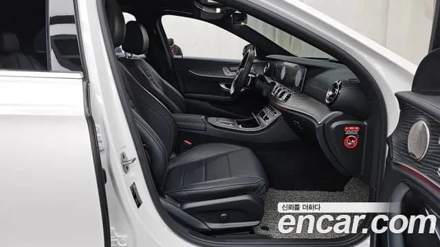 2022 Mercedes-Benz E-Class W213 E350 4MATIC AMG Line Sold VIN W1KZF8GB1NB072032 – interior seats 2022 Mercedes-Benz E-Class W213 E350 4MATIC AMG Line Sold VIN W1KZF8GB1NB072032 – interior seats