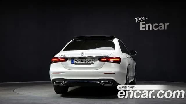 2022 Mercedes-Benz E-Class W213 E350 4MATIC AMG Line Sold VIN W1KZF8GB1NB072032 – trunk area 2022 Mercedes-Benz E-Class W213 E350 4MATIC AMG Line Sold VIN W1KZF8GB1NB072032 – trunk area